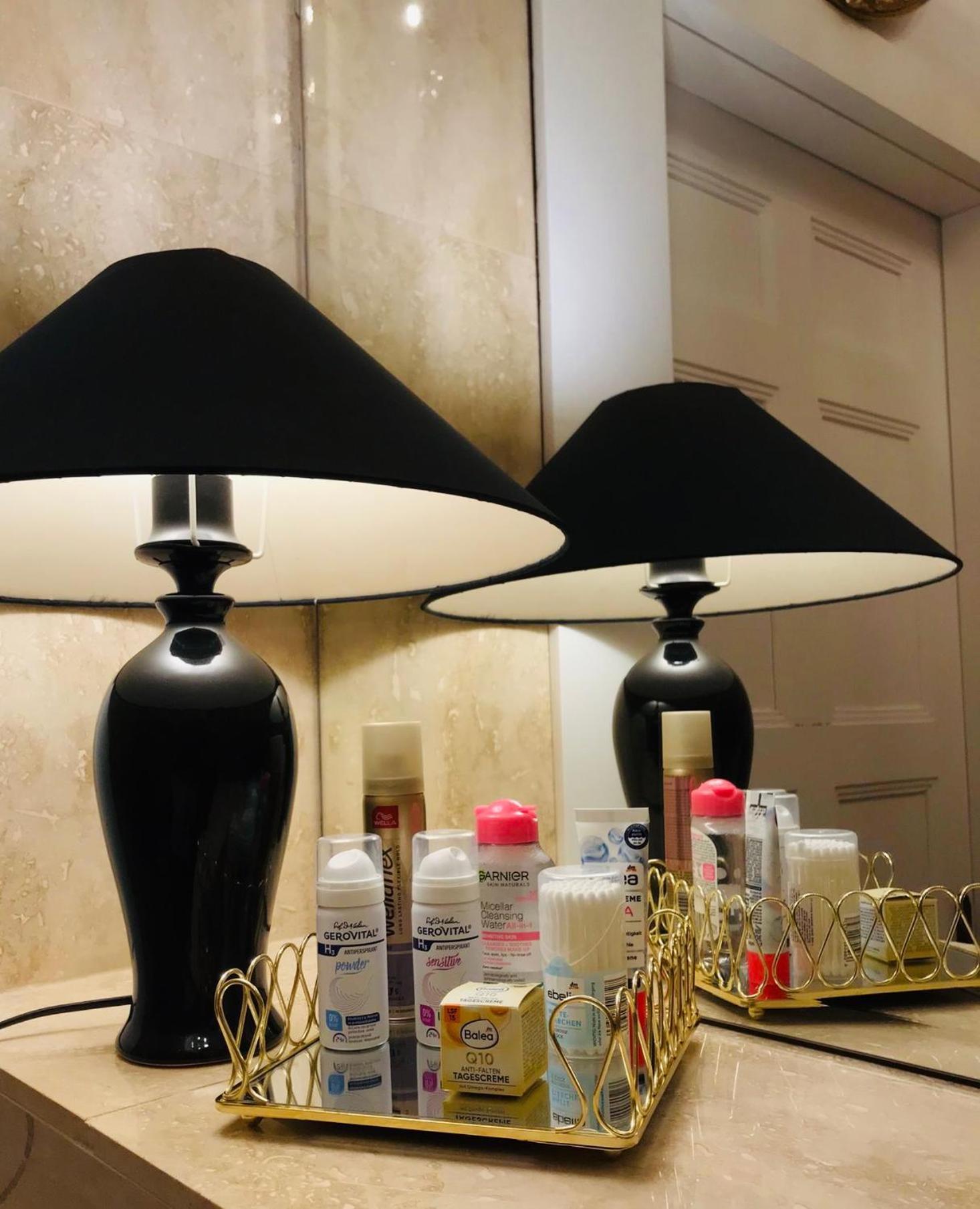 Littleparis Apartment คลูจ-นาโปกา ภายนอก รูปภาพ
